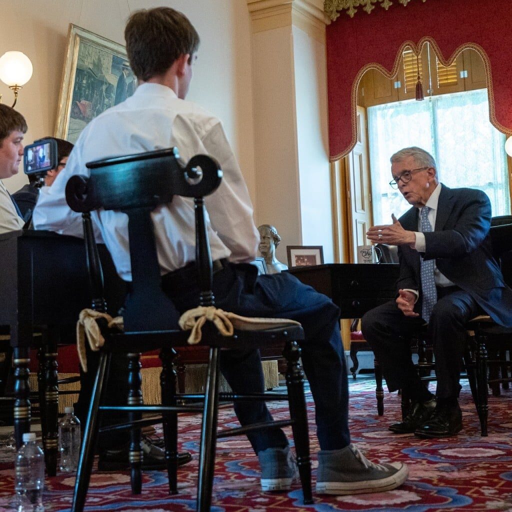 The Atomic Cougar Press Association interviewing Gov. Mike Dewine