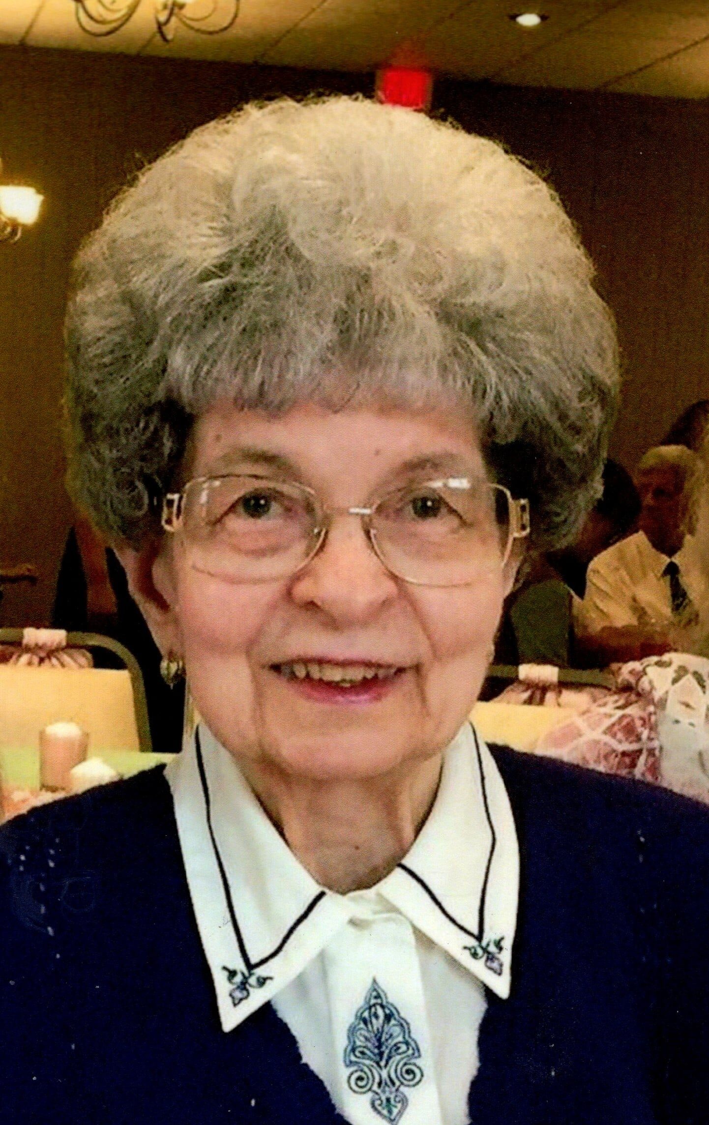 Debernadinis, Connie