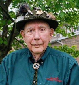 Arlen Emerson Saunders