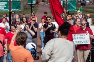 Ohio University faculty approve unionization by wide margin