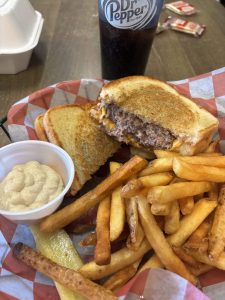 Table for Tara: Gigi’s Country Kitchen