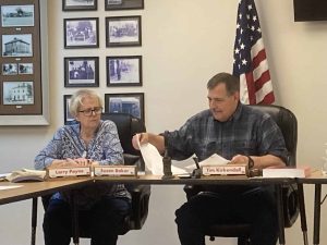 Albany Village Council debates council member wages
