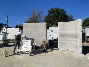 Local 3D-printing company trains young people, bricklayers