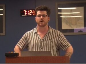 Free bus rides for APT at least another year