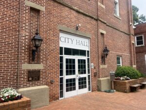 County committee appoints Athens auditor, treasurer
