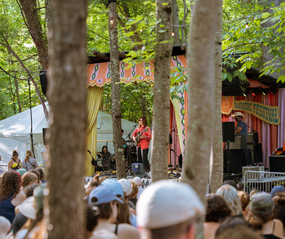 S.G. Goodman performing on the Creekside Stage.