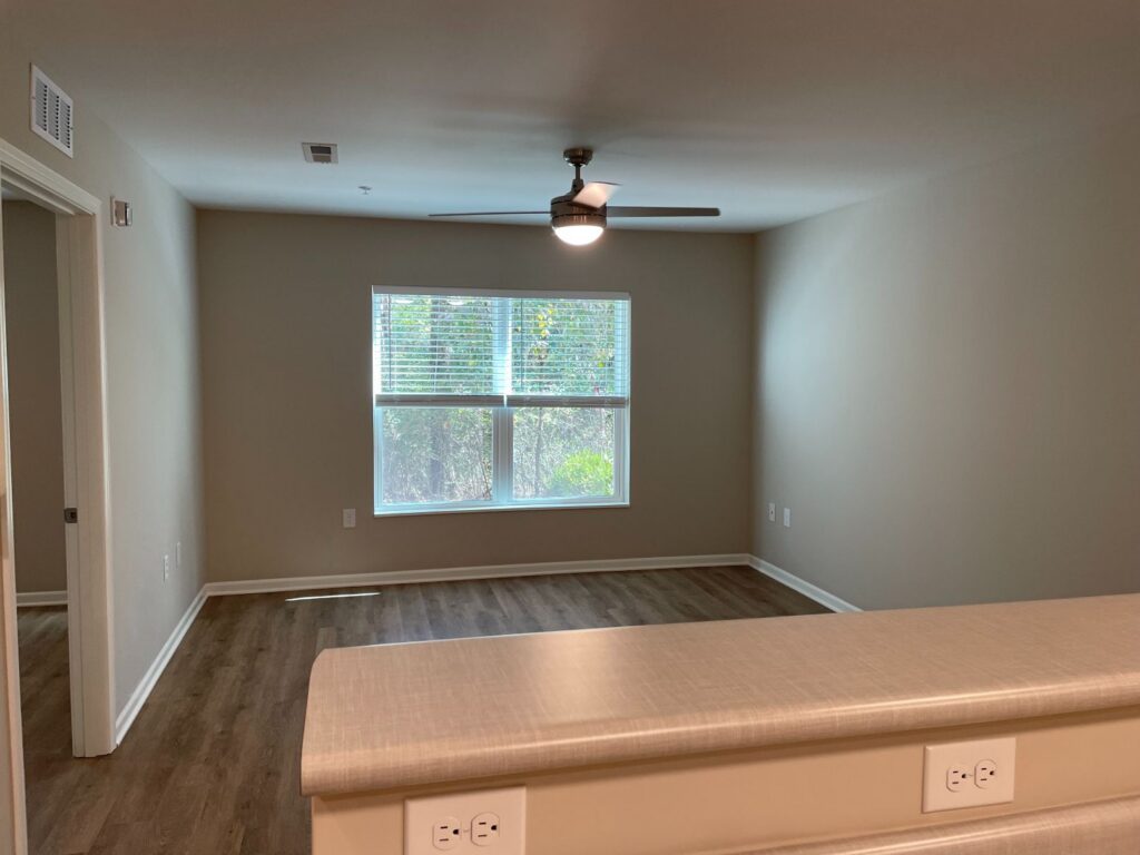An interior photo of an empty apartment.